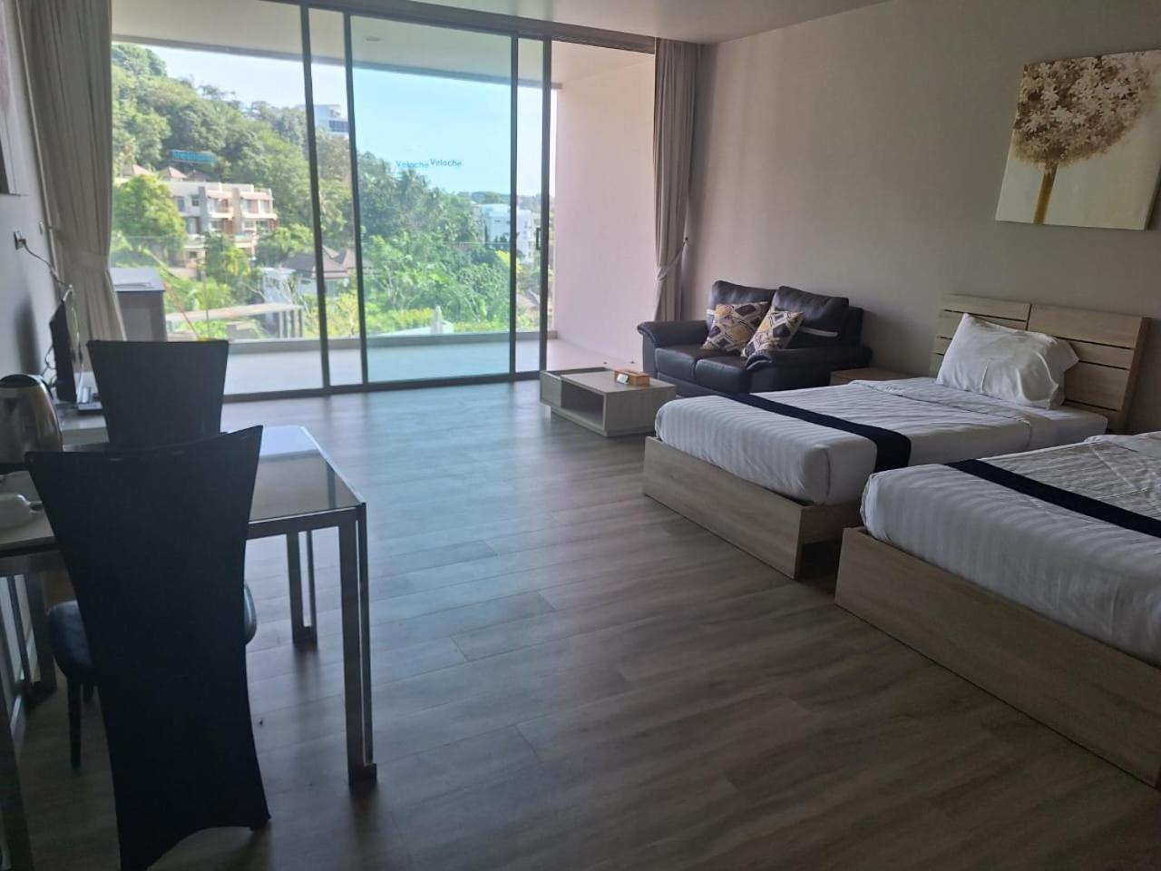 Veloche Karon Apartment Ban Karon Exterior photo