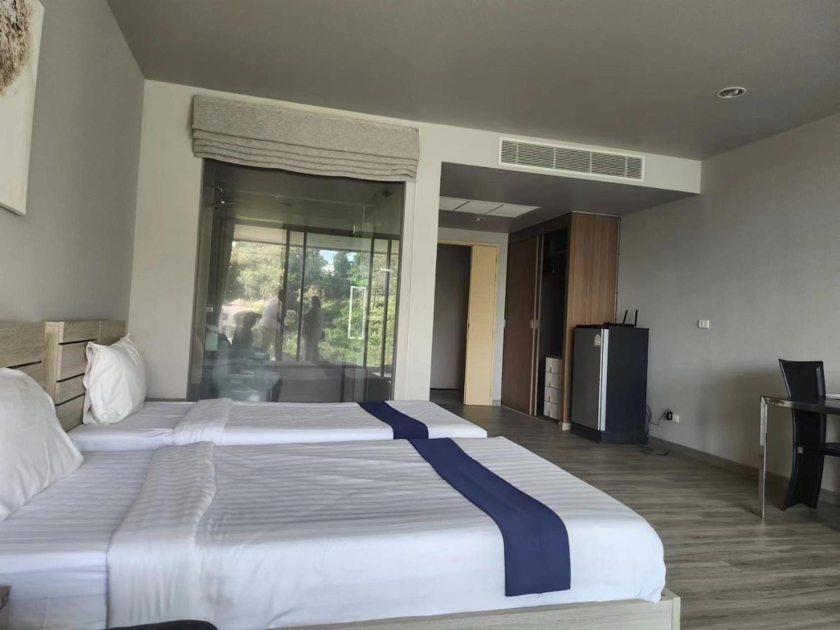 Veloche Karon Apartment Ban Karon Exterior photo